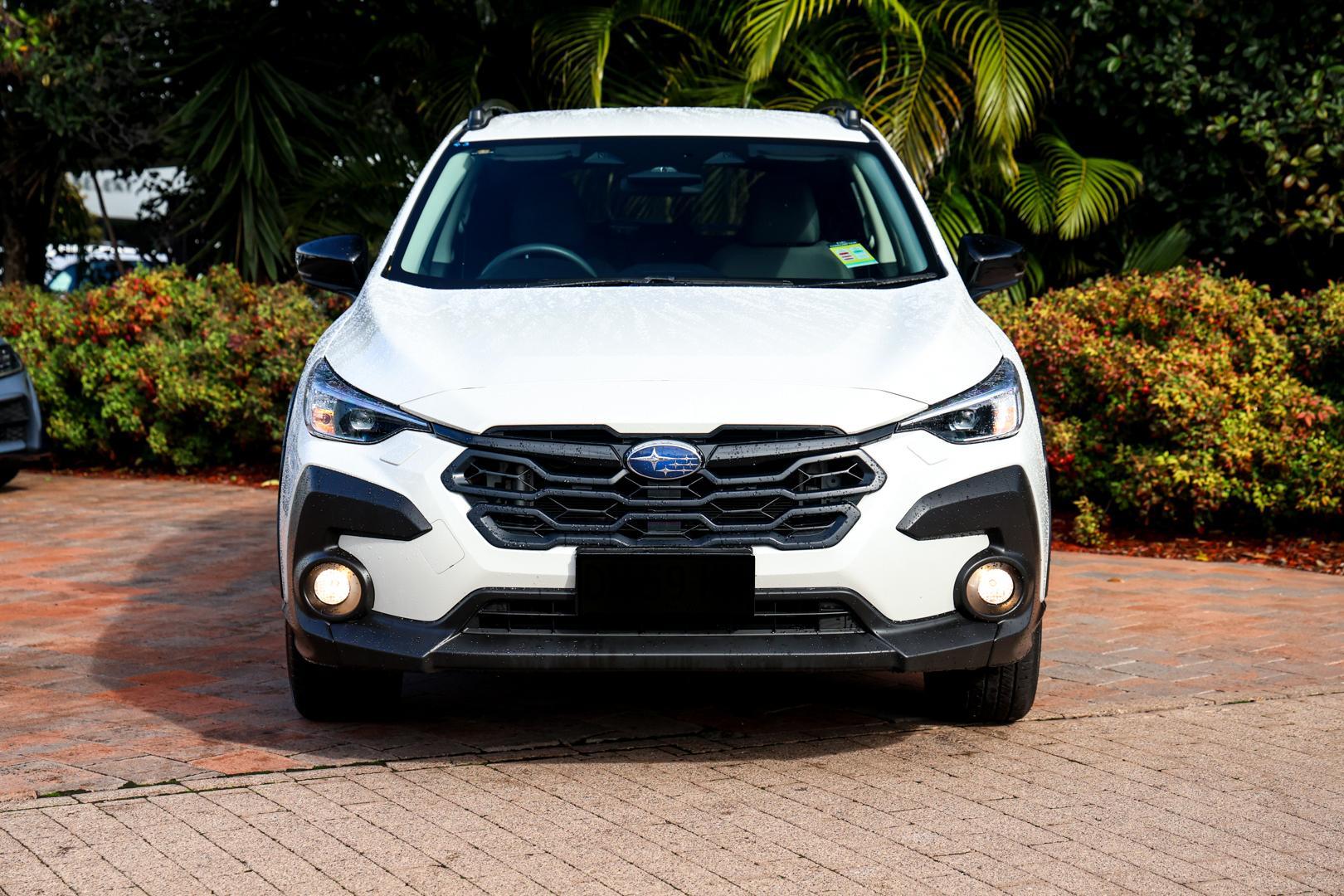 2025 Subaru Crosstrek 2.0L in White