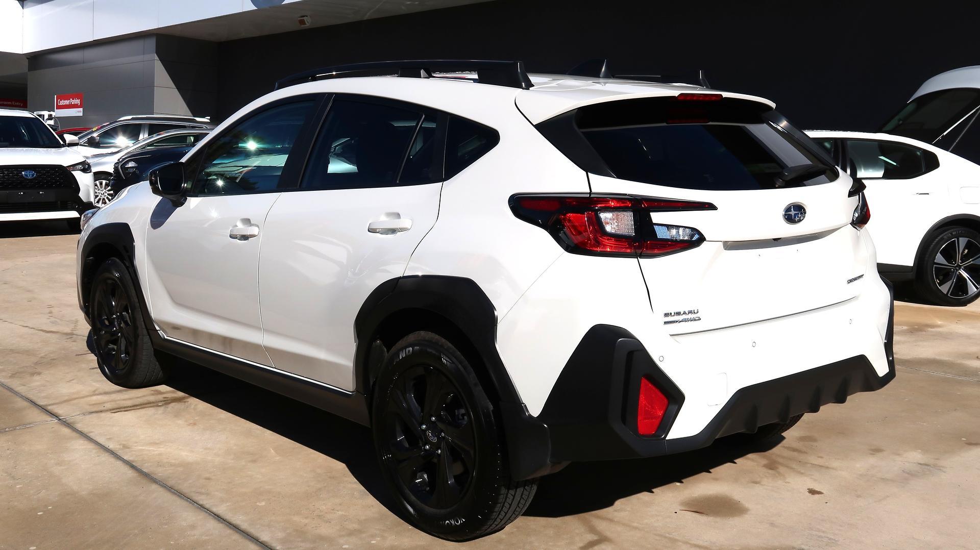 2024 Subaru Crosstrek 2.0L in White