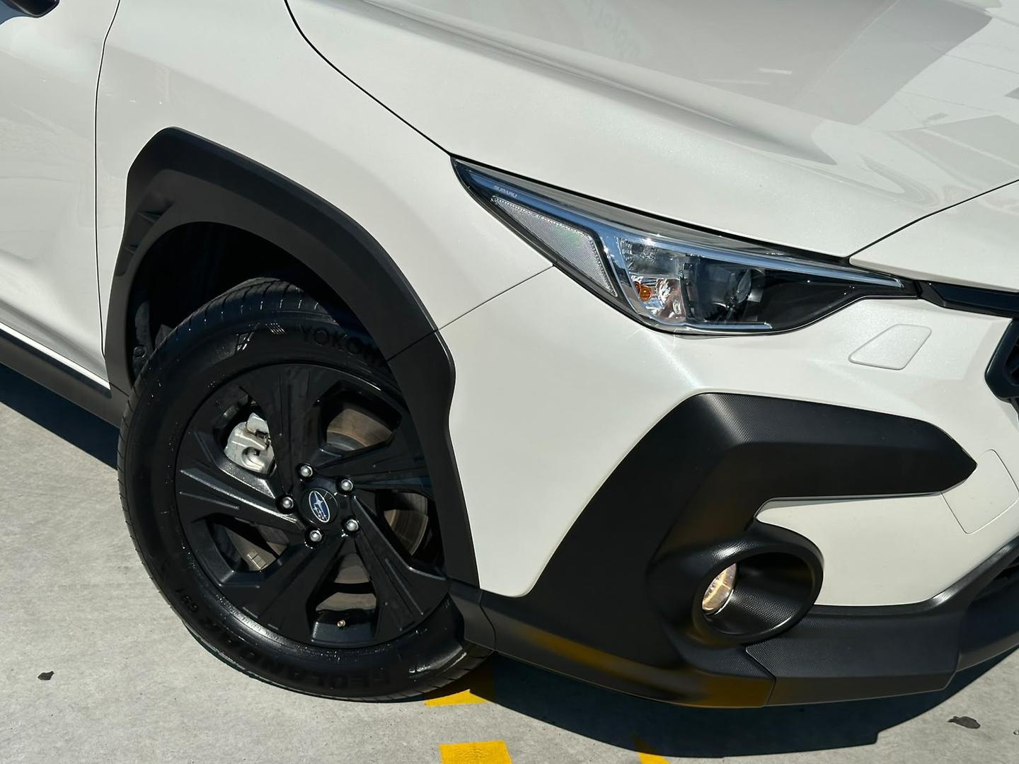 2025 Subaru Crosstrek 2.0L in White