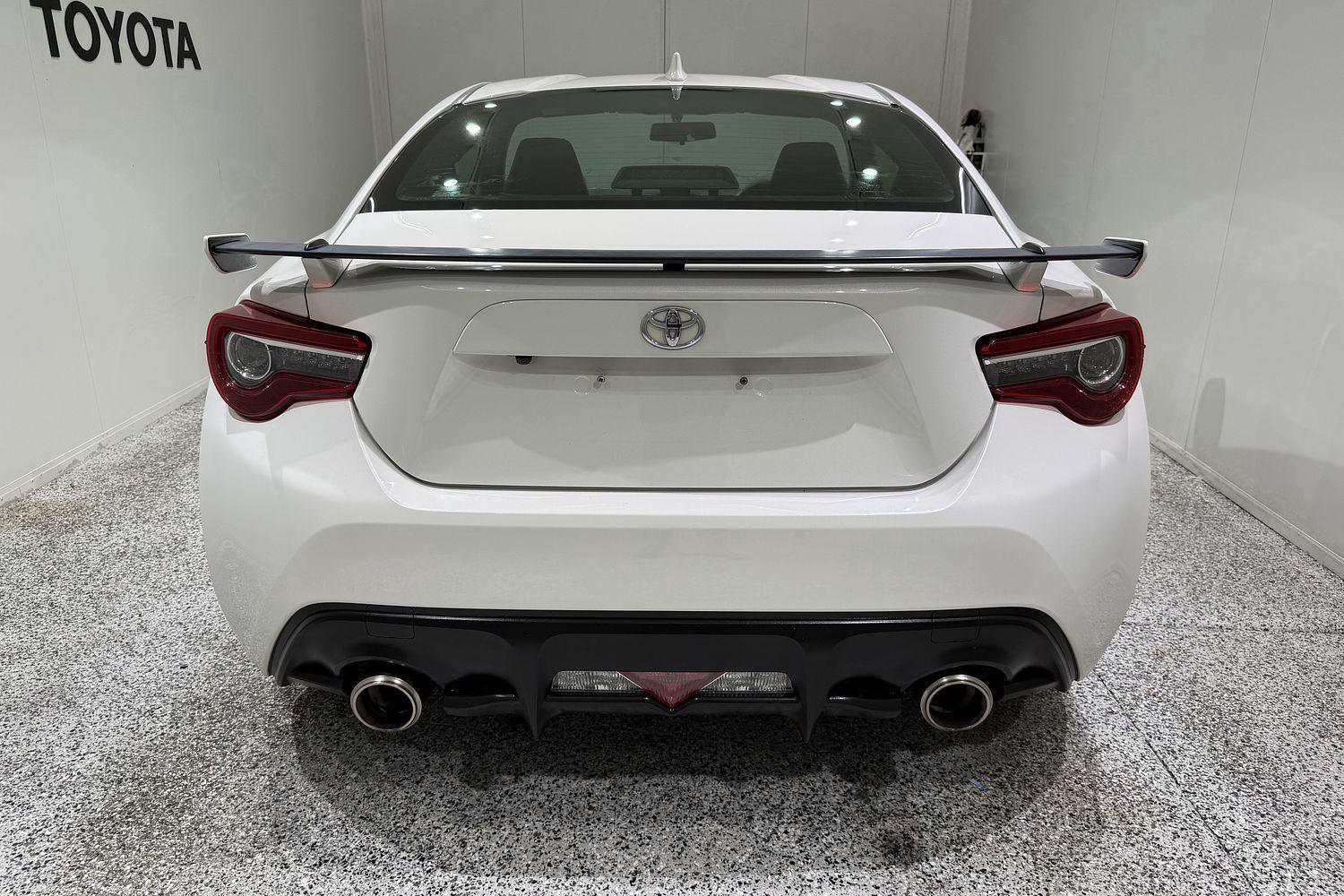 2019 Toyota 86 GTS in White
