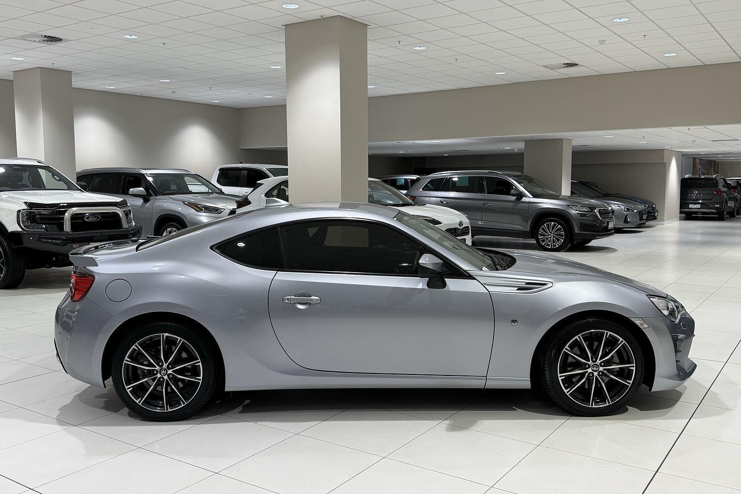 2020 Toyota 86 GTS in Silver