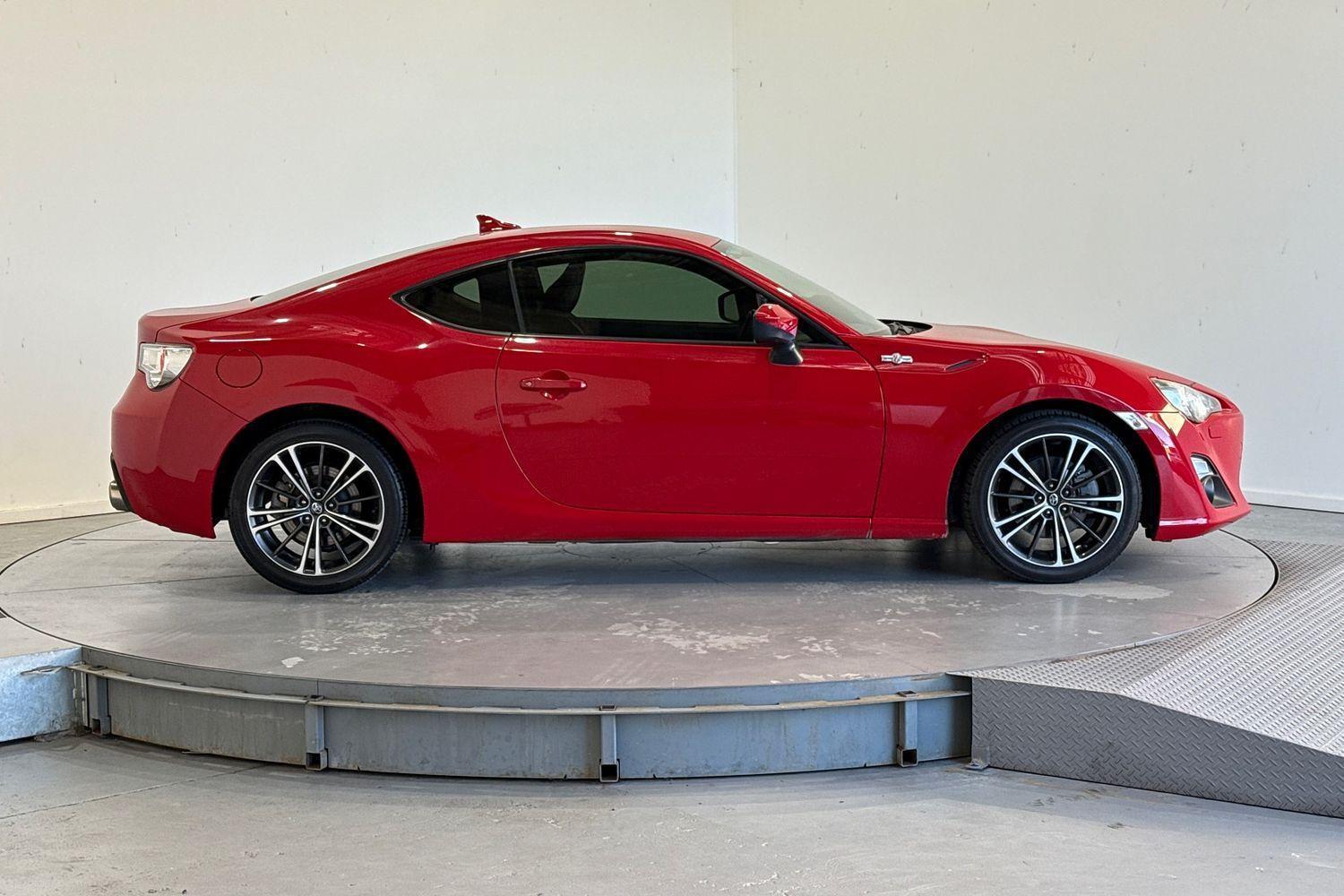2013 Toyota 86 GTS in Red