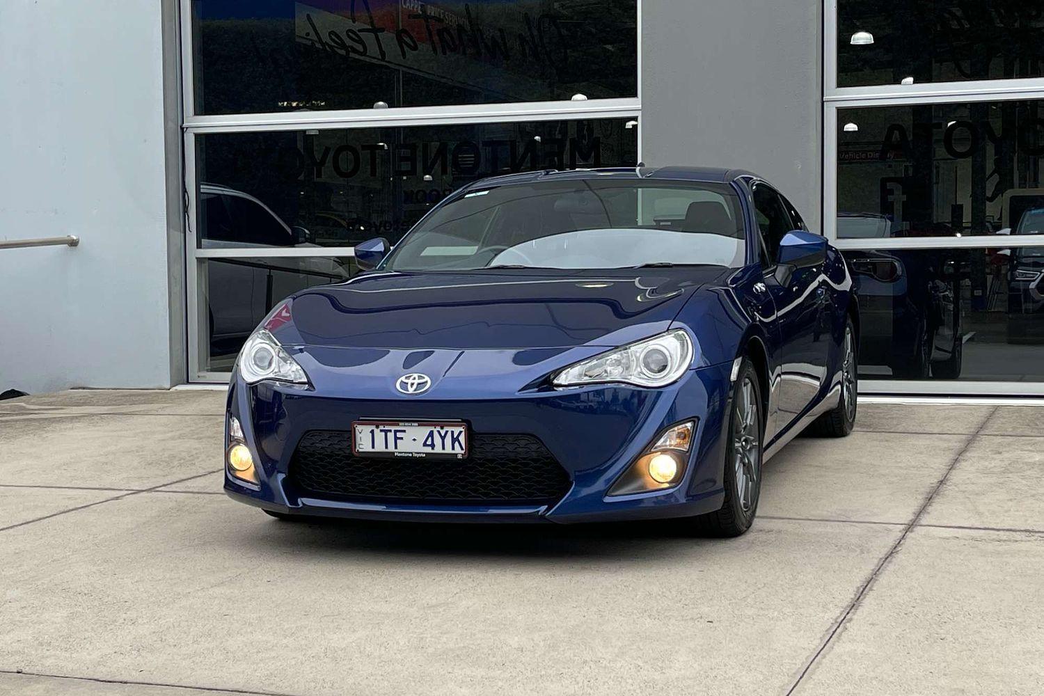 2014 Toyota 86 GT in Blue