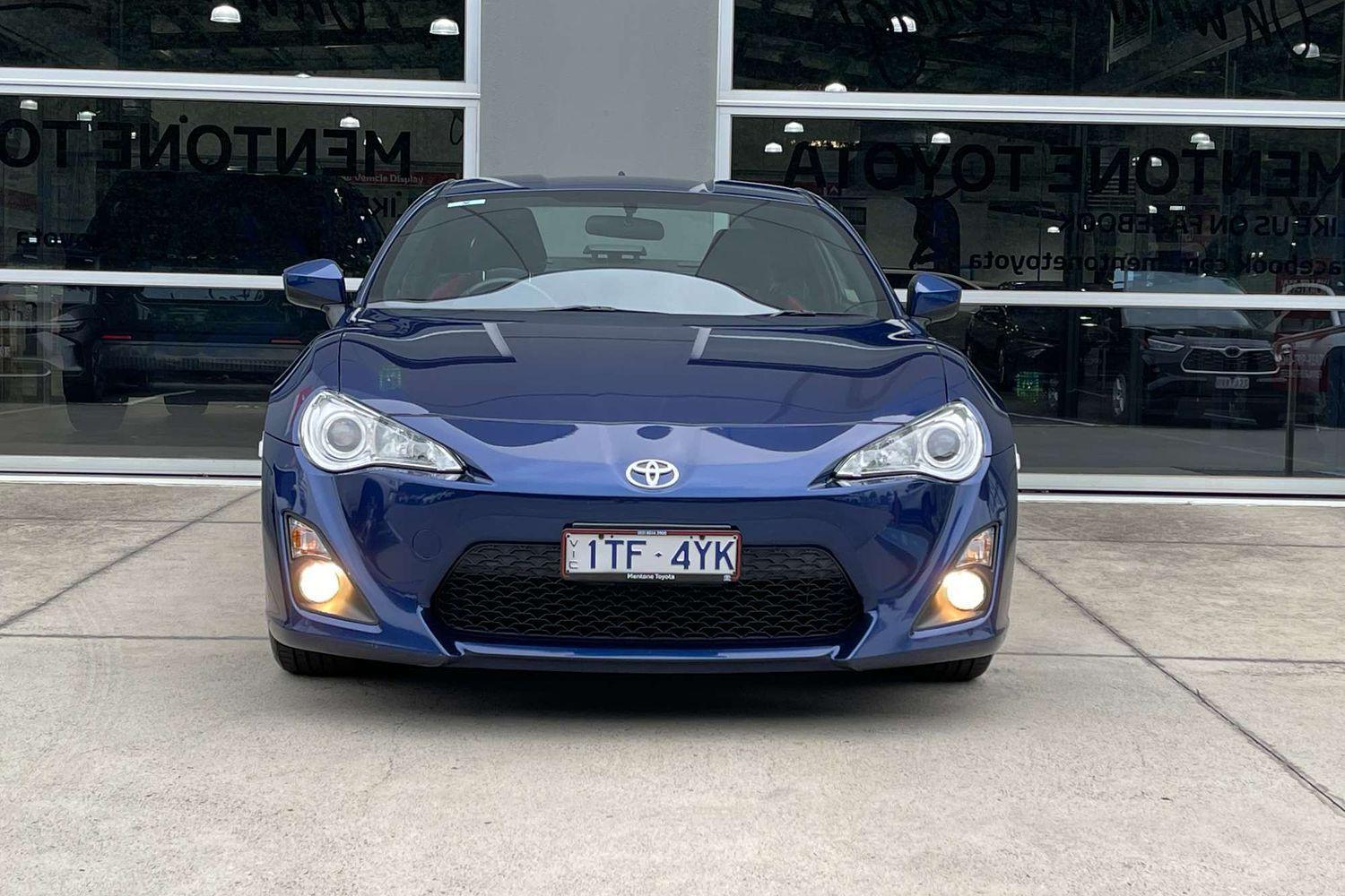 2014 Toyota 86 GT in Blue