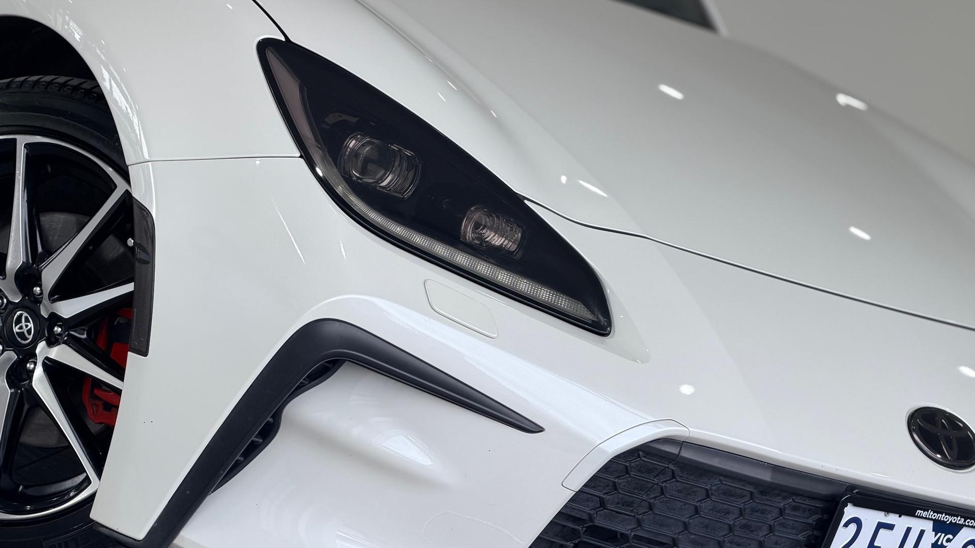 2023 Toyota GR86 GT in White