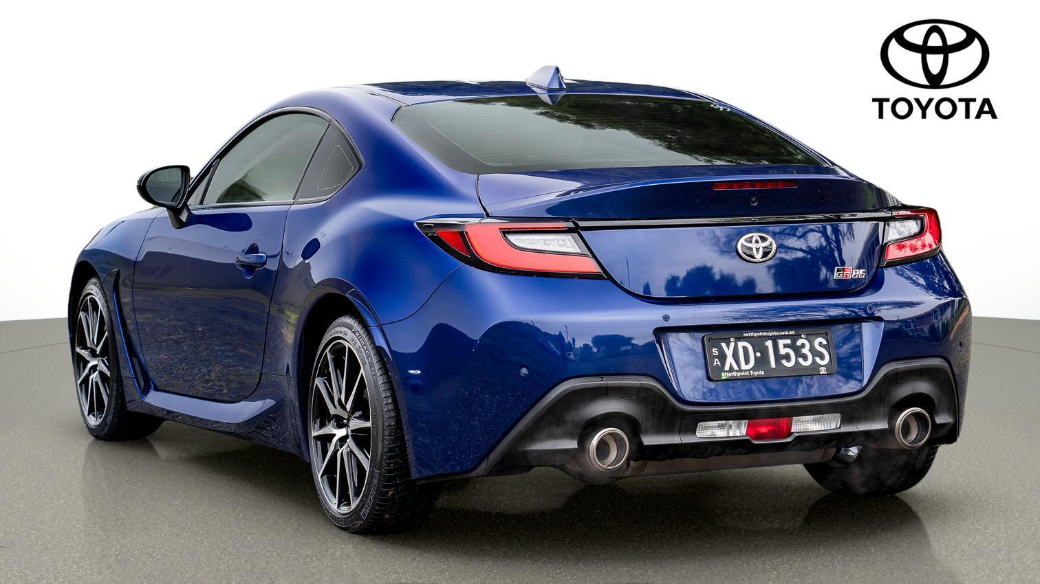 2023 Toyota GR86 GT in Blue