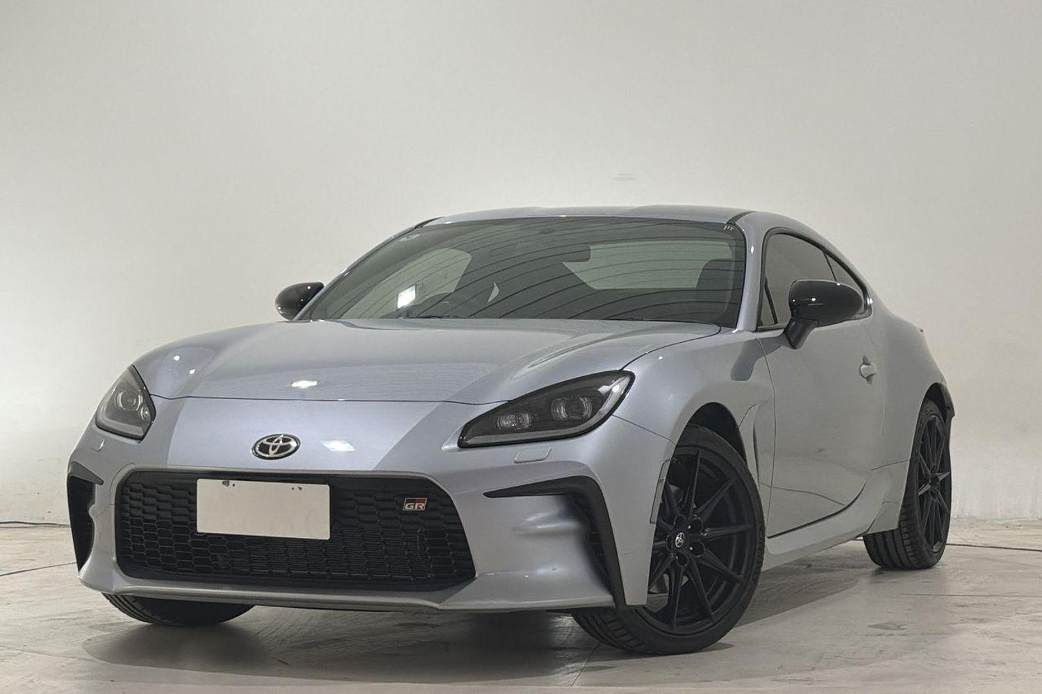 2025 Toyota GR86 GTS in Silver