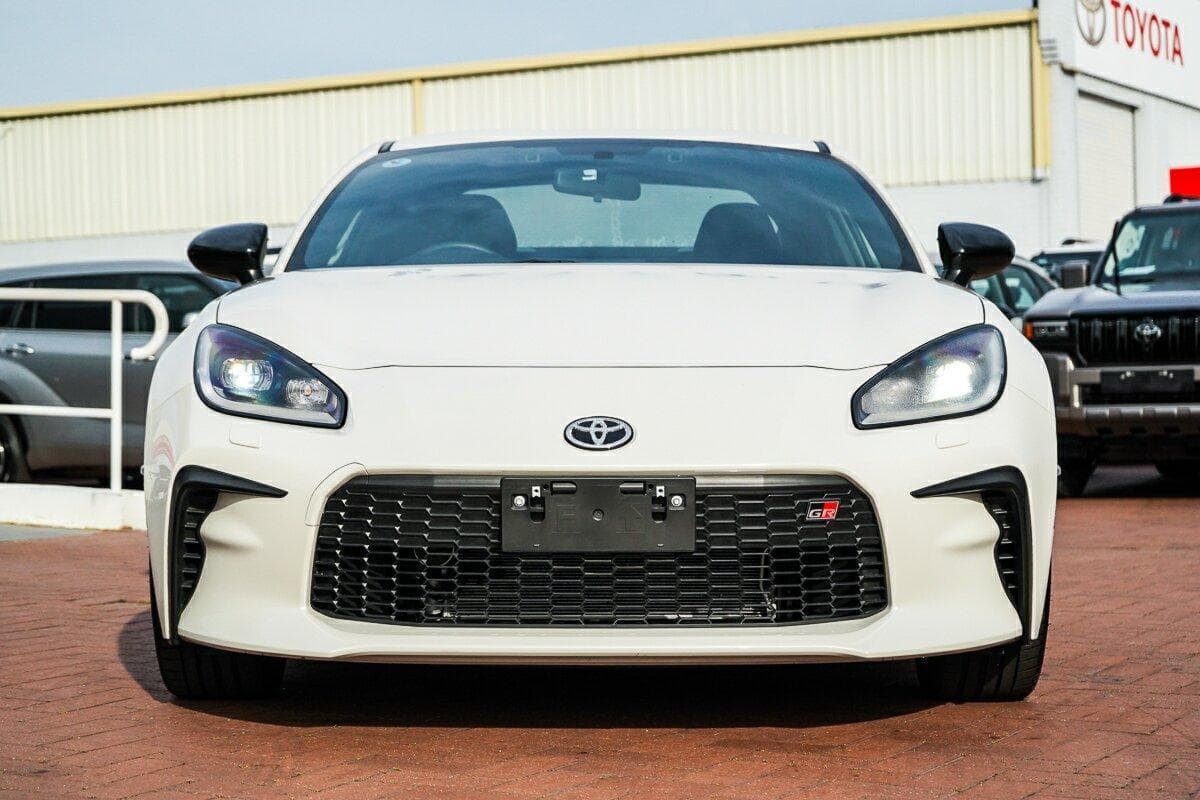 2025 Toyota GR86 GTS in White