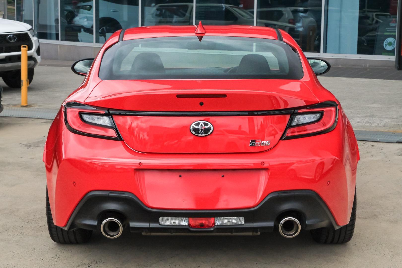 2025 Toyota GR86 GTS in Red
