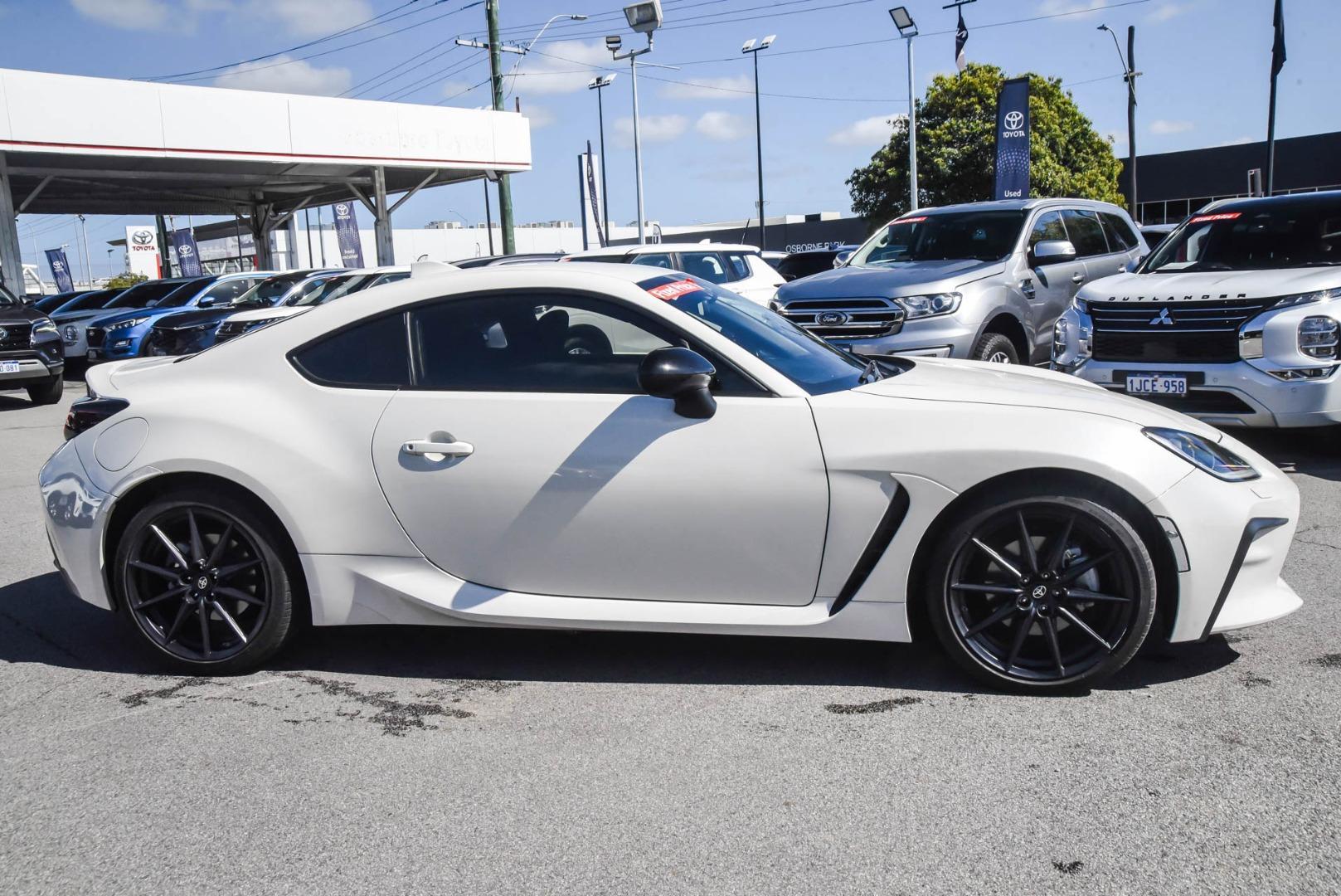 2023 Toyota GR86 GTS in White