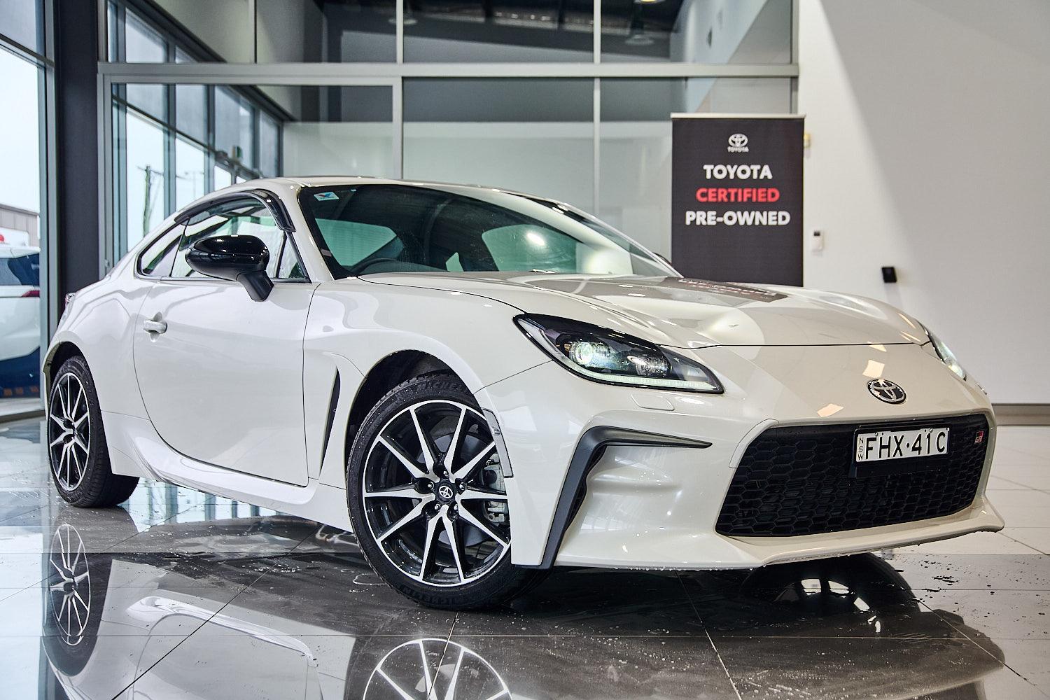 2024 Toyota GR86 GT in White