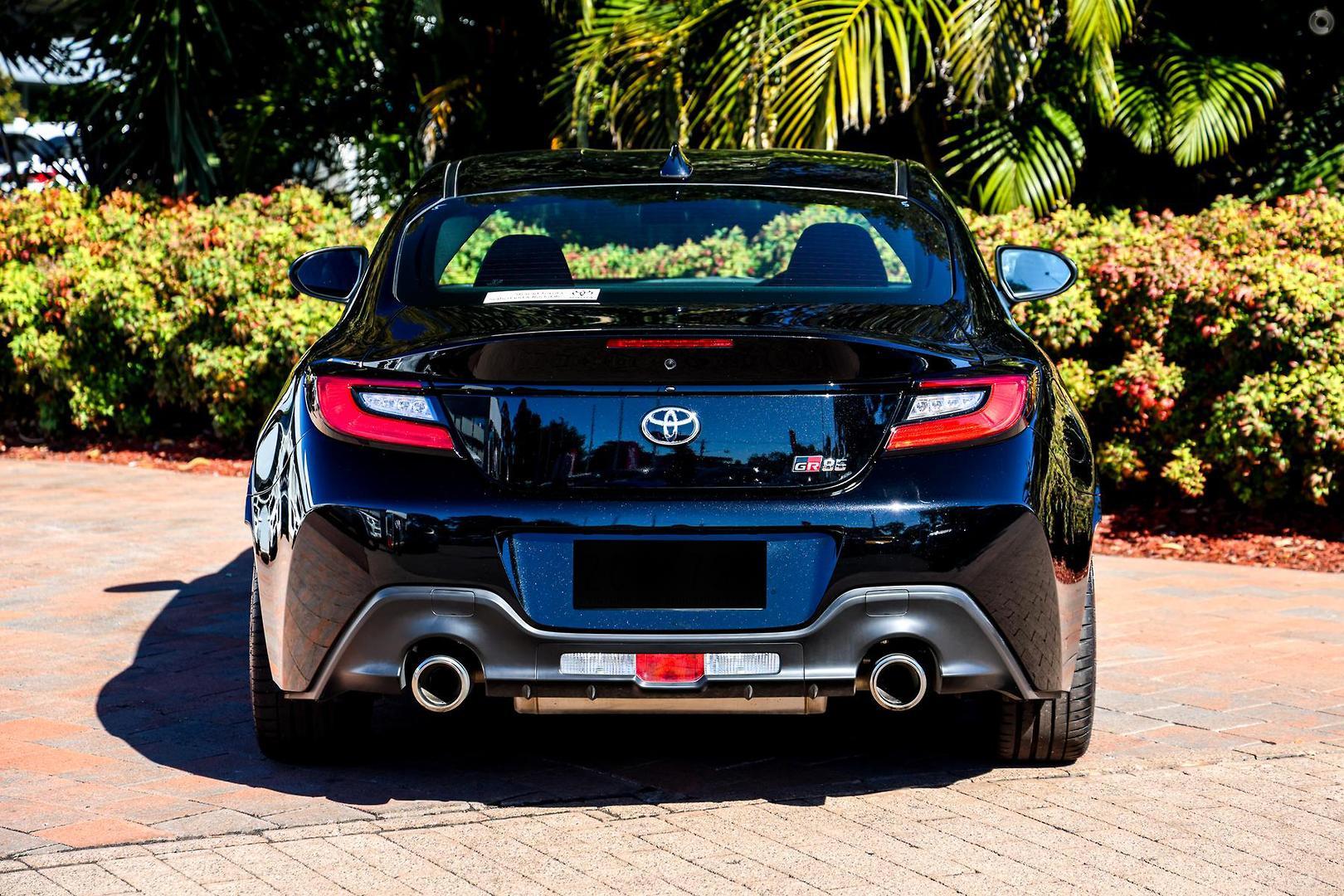 2025 Toyota GR86 GTS in Black