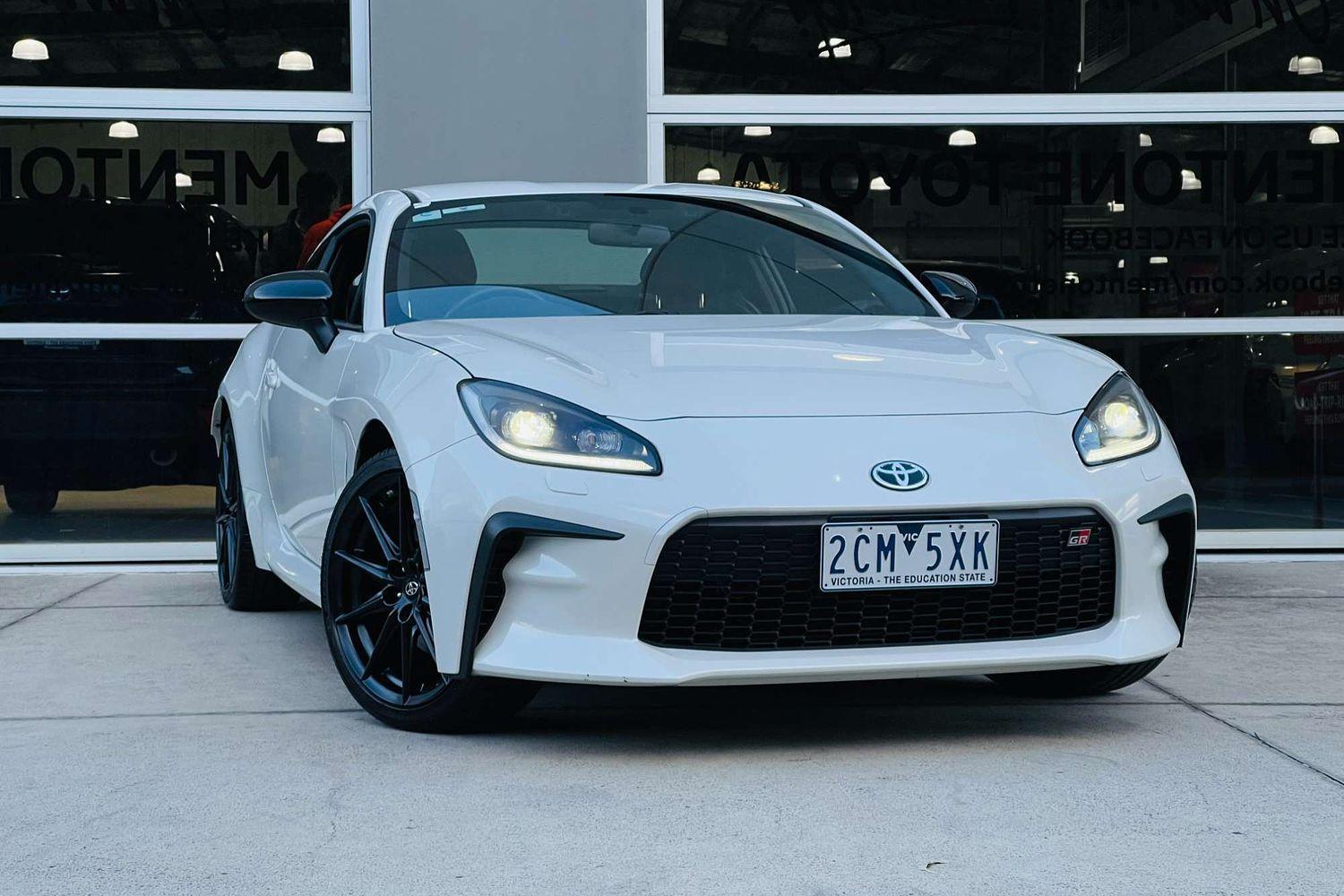 2025 Toyota GR86 GTS in White