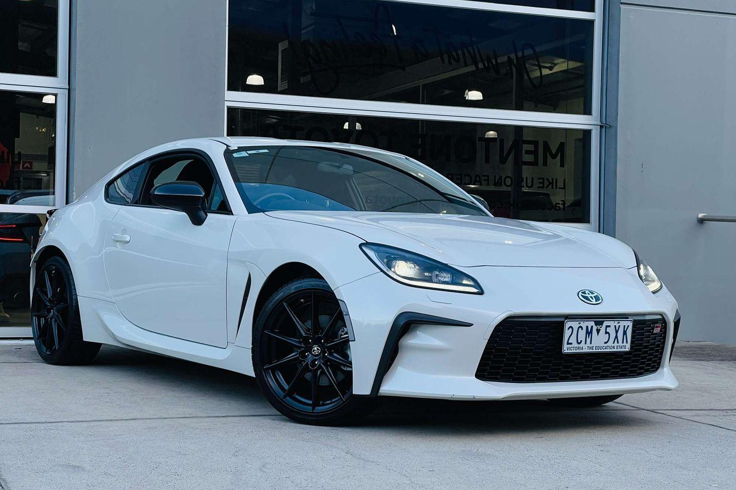 2025 Toyota GR86 GTS in White
