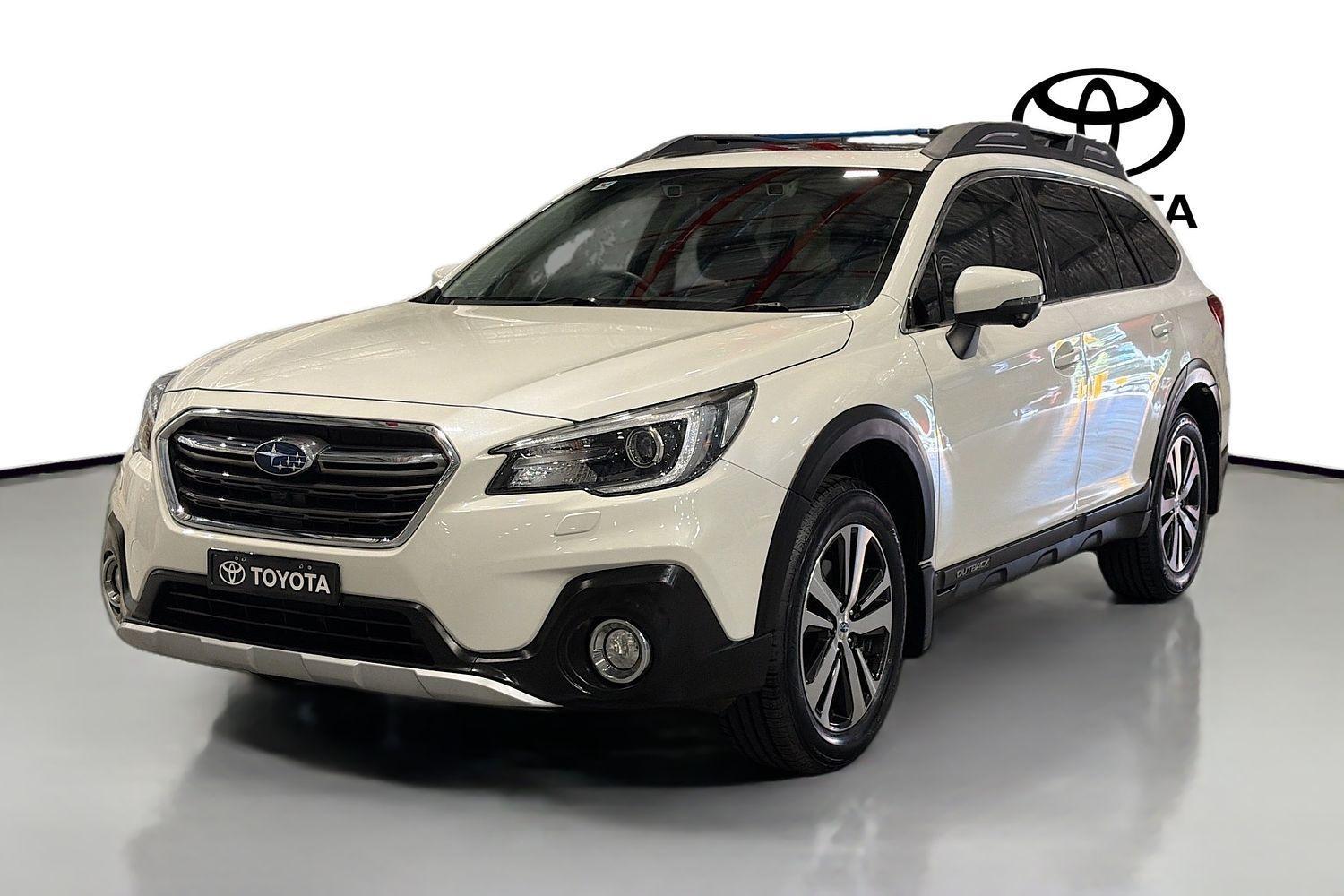 2019 Subaru Outback 2.5i Premium in White