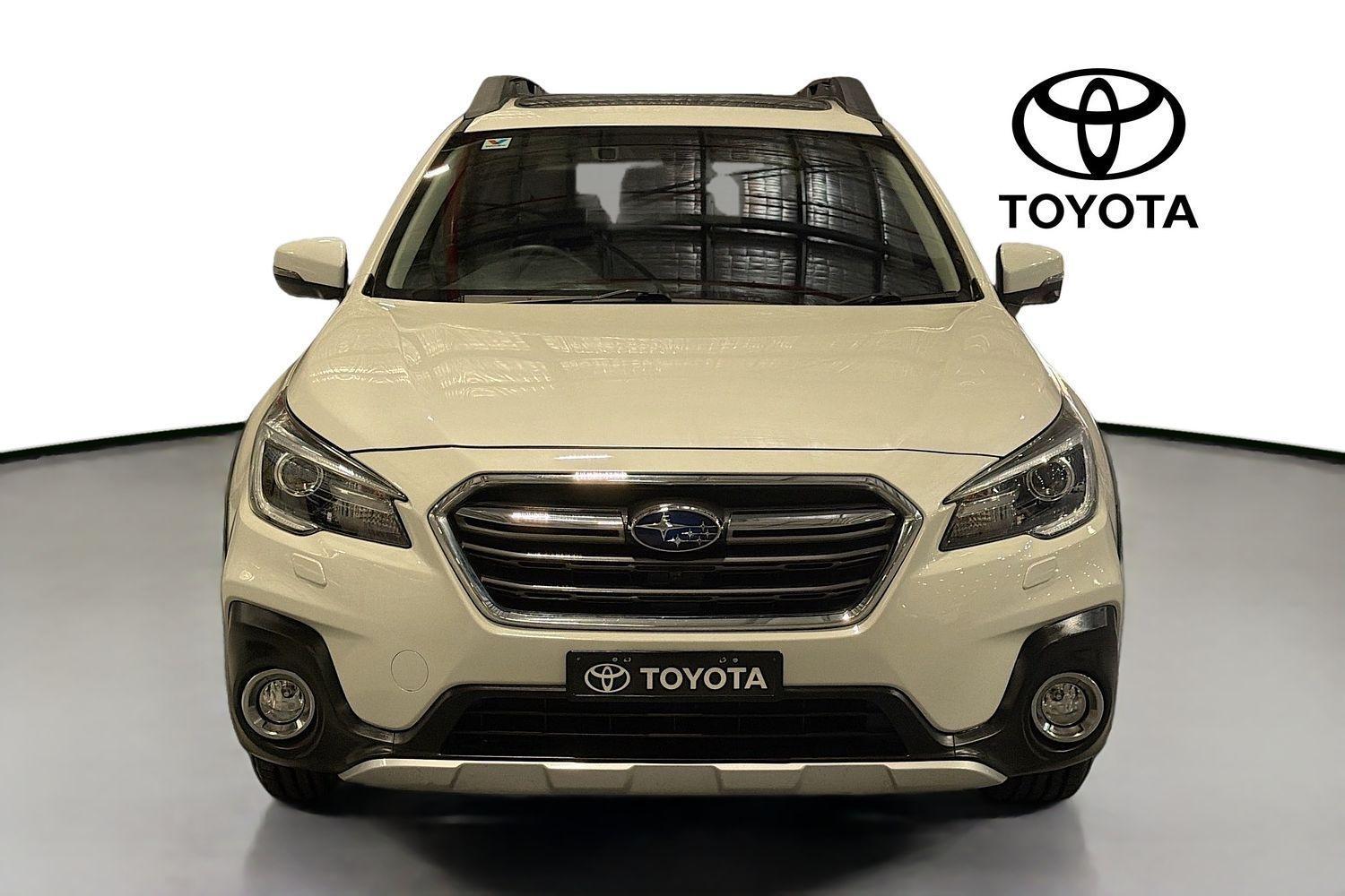 2019 Subaru Outback 2.5i Premium in White