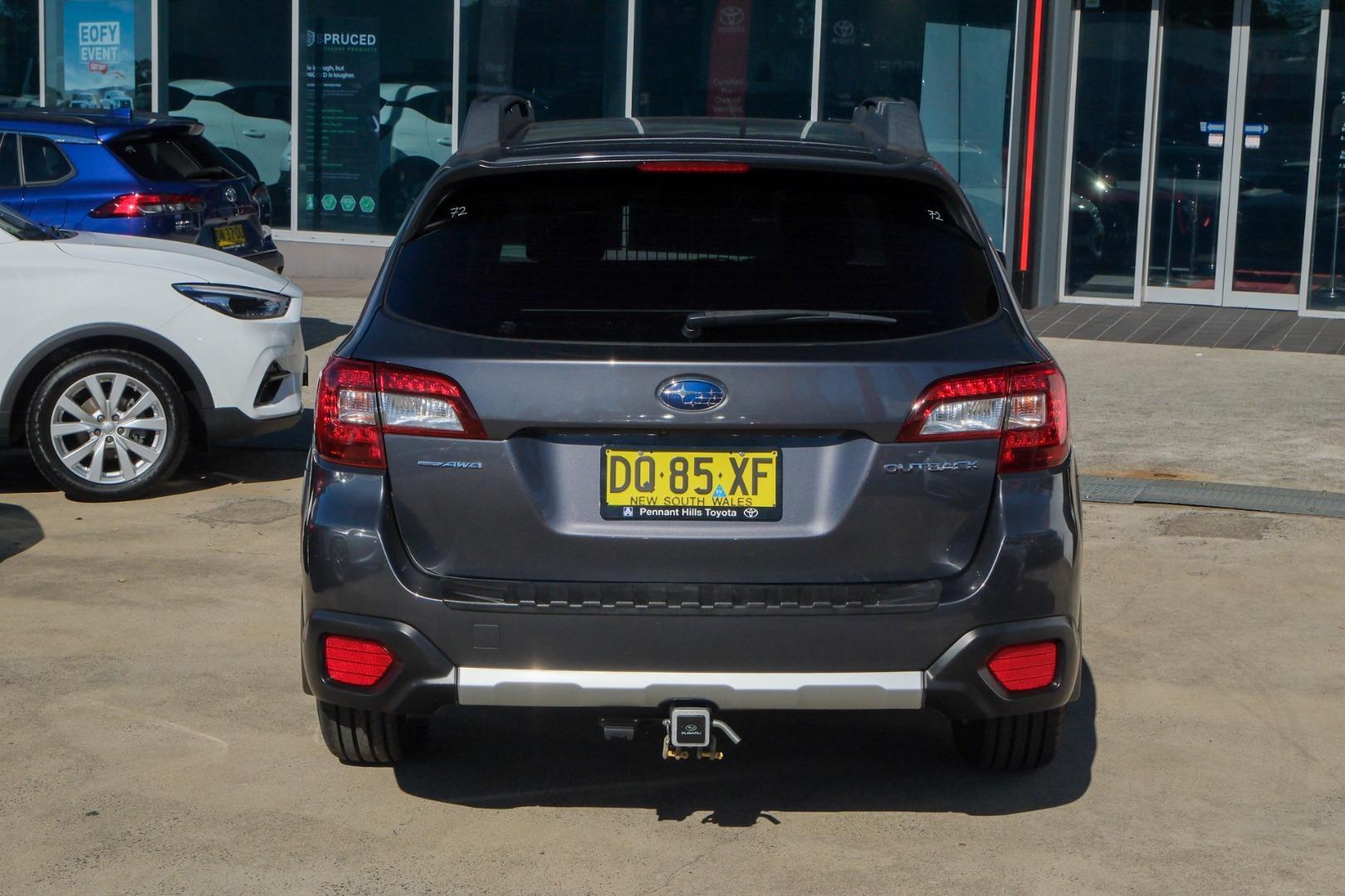 2019 Subaru Outback 2.5i Premium in Grey