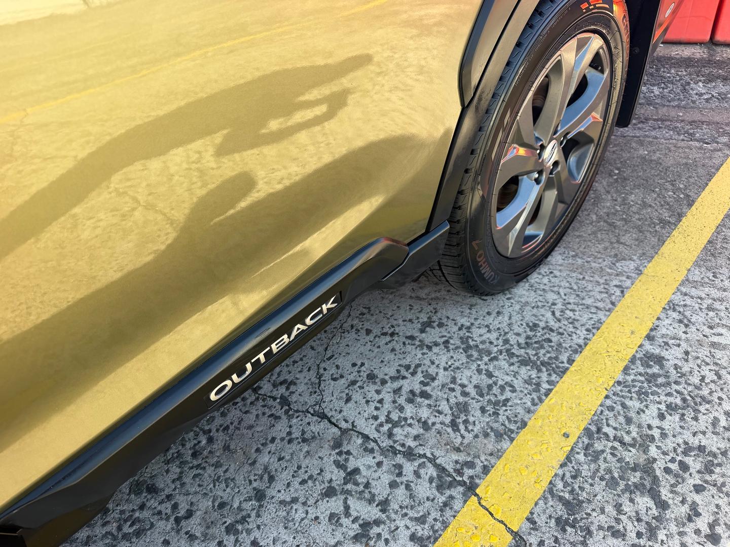 2021 Subaru Outback AWD in Green