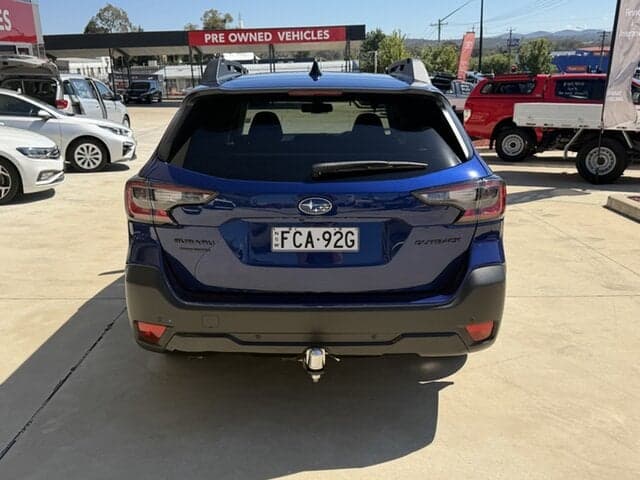 2023 Subaru Outback AWD Sport in Blue