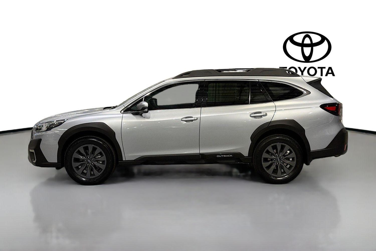 2023 Subaru Outback AWD in Silver