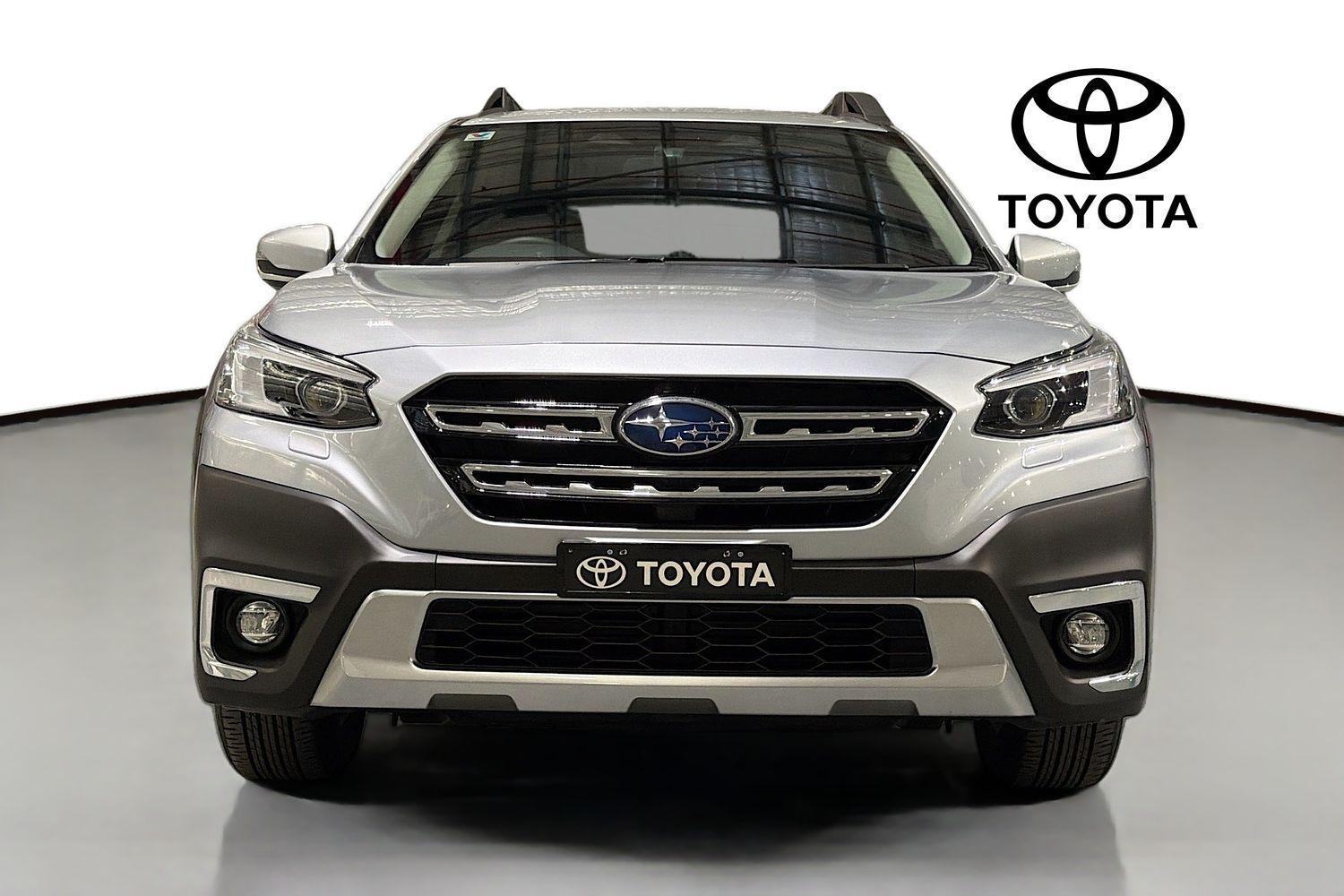 2023 Subaru Outback AWD in Silver