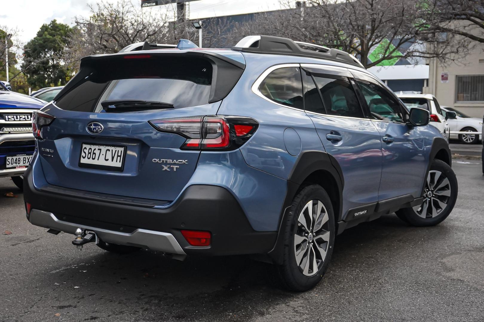 2023 Subaru Outback AWD Touring XT in Blue