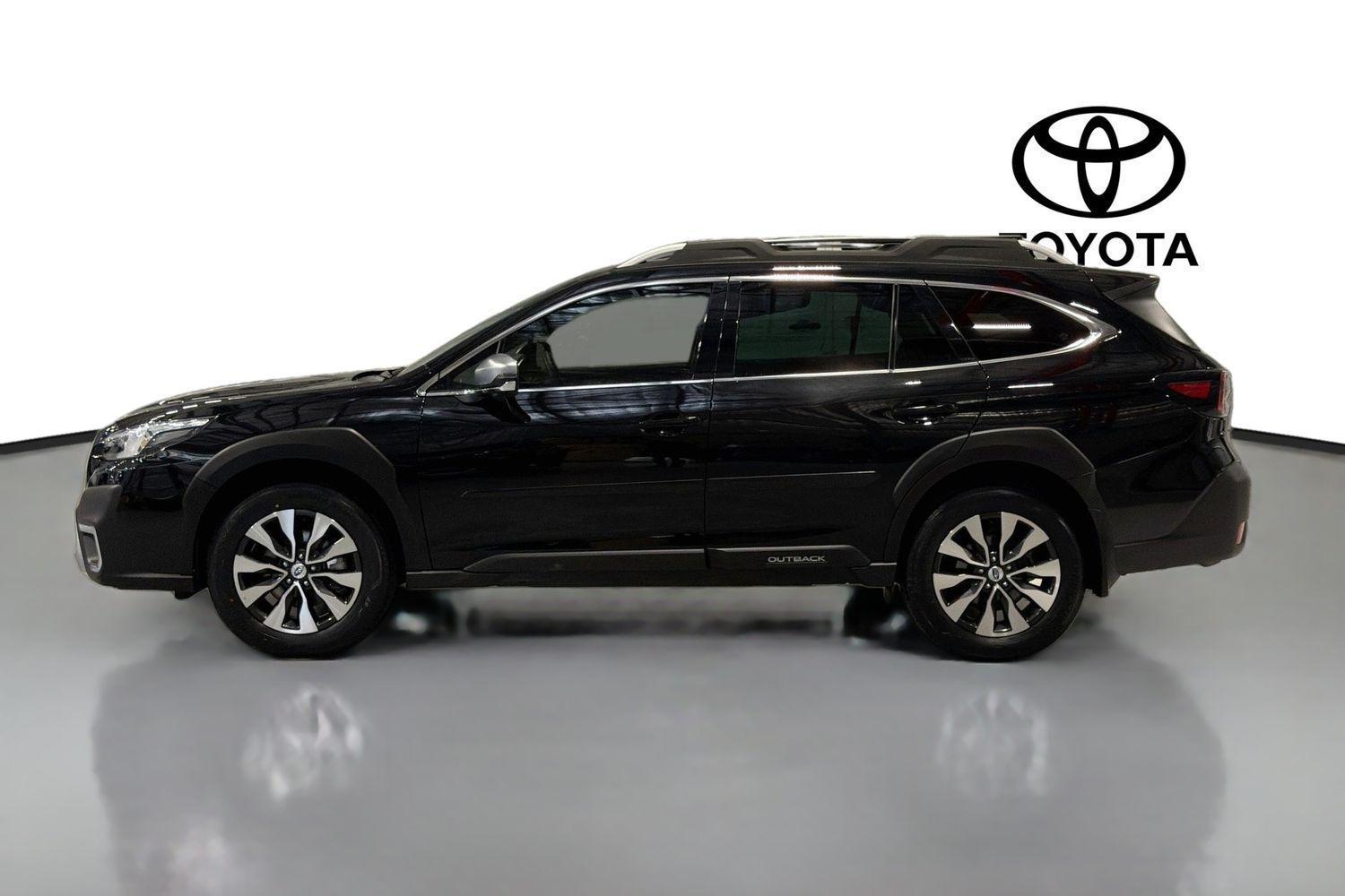 2023 Subaru Outback AWD Touring XT in Black