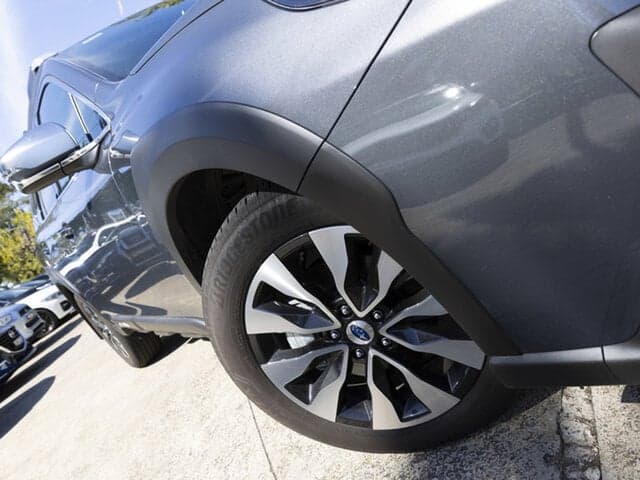 2024 Subaru Outback AWD Touring XT in Grey