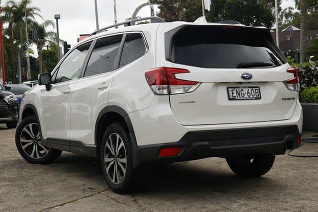2021 Subaru Forester 2.5i Premium in White
