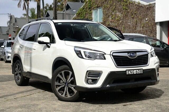 2021 Subaru Forester 2.5i Premium in White