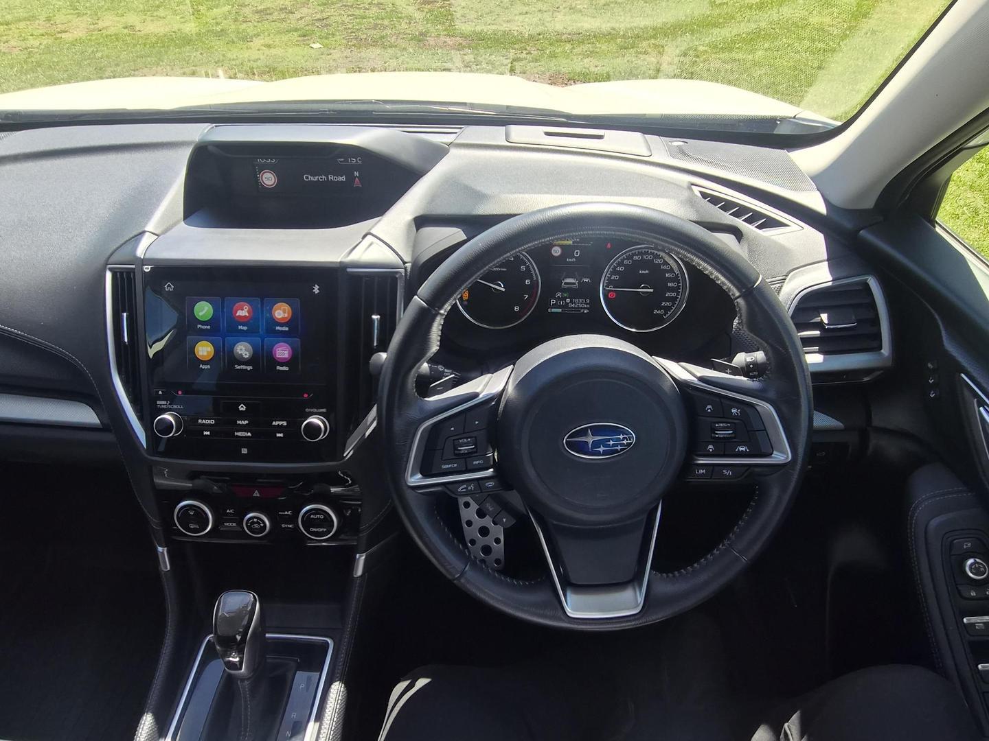 2021 Subaru Forester 2.5i-S in White