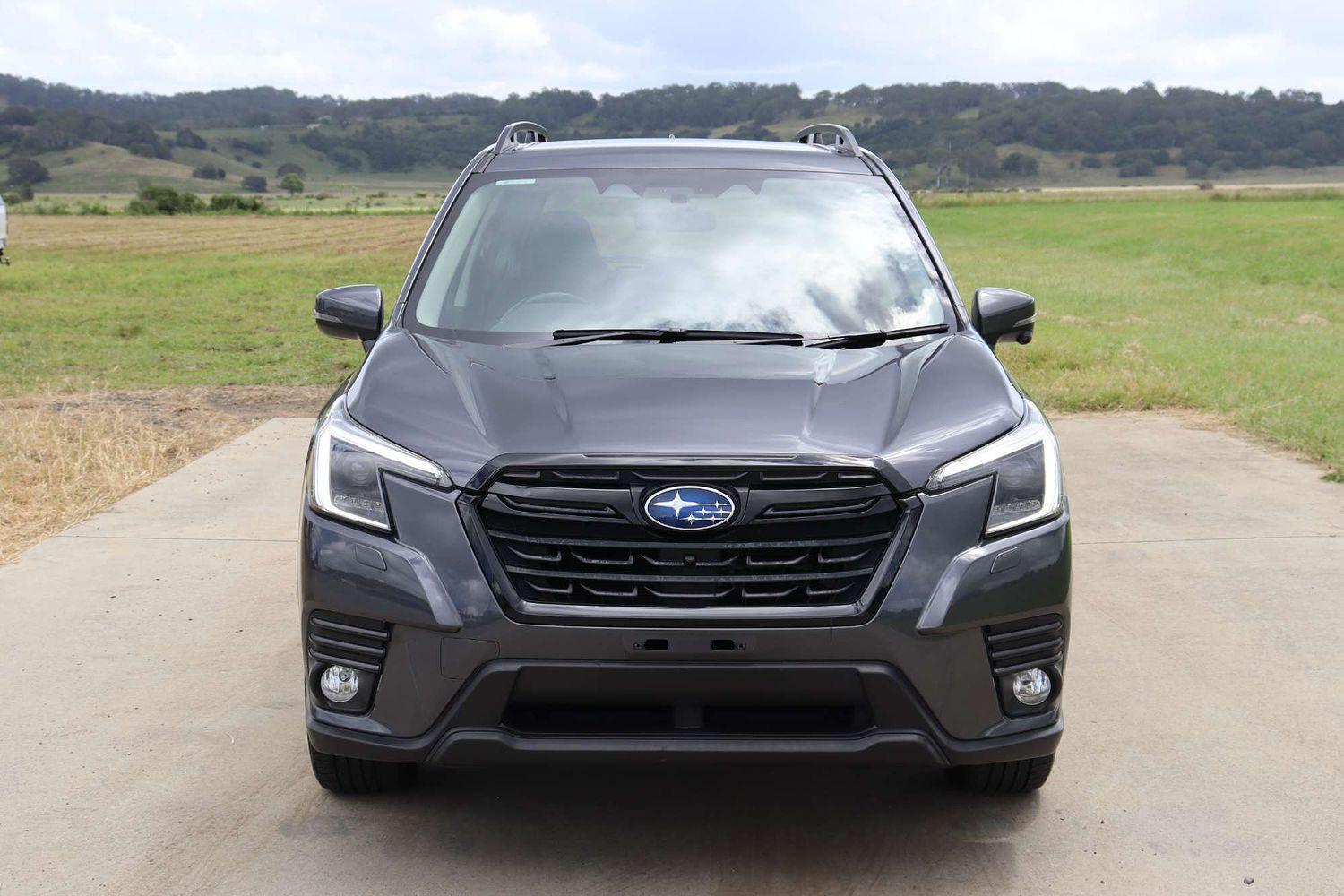 2022 Subaru Forester 2.5i Premium in Grey