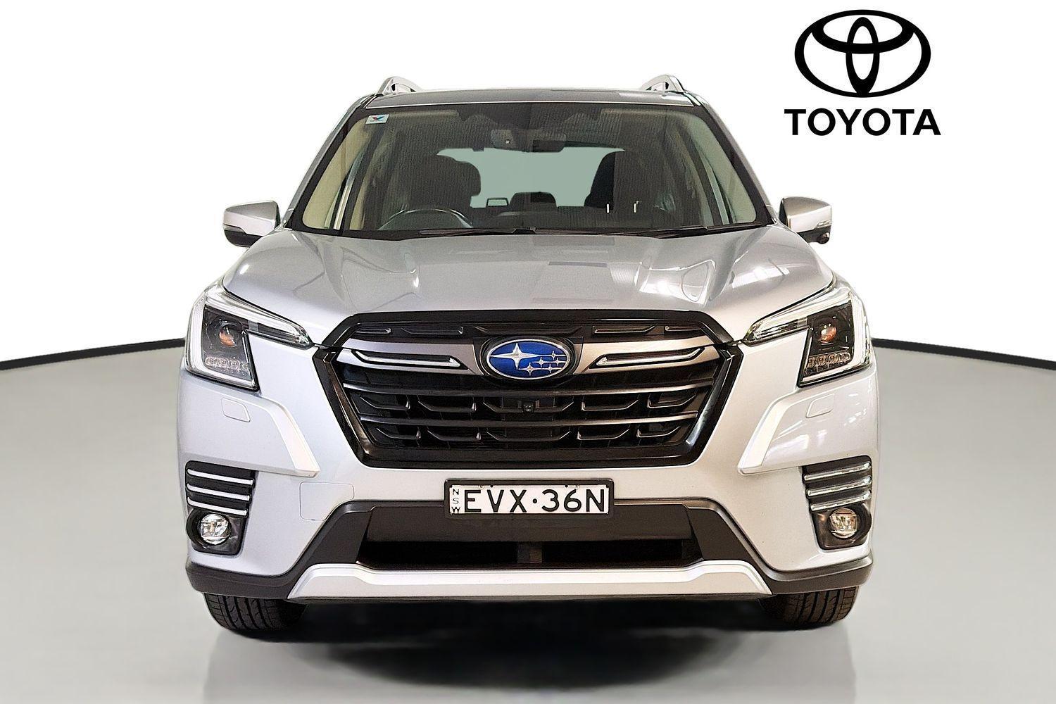 2023 Subaru Forester 2.5i-S in Silver