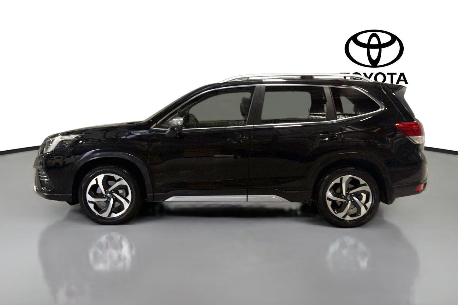 2024 Subaru Forester 2.5i-S in Black