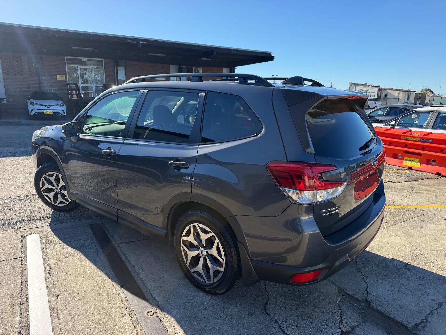 2024 Subaru Forester 2.5i in Grey