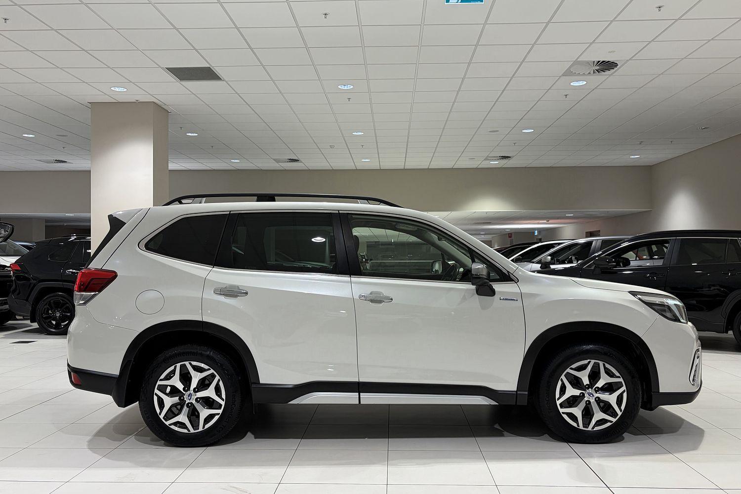 2020 Subaru Forester Hybrid L in White