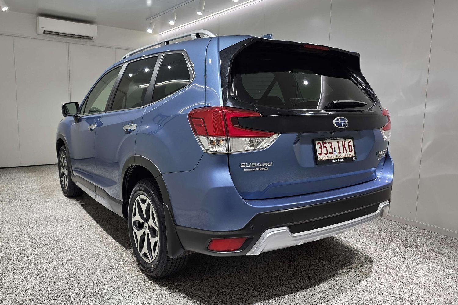 2023 Subaru Forester Hybrid L in Blue