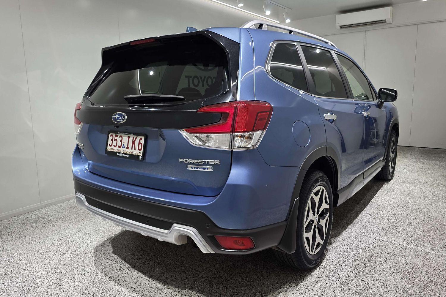 2023 Subaru Forester Hybrid L in Blue