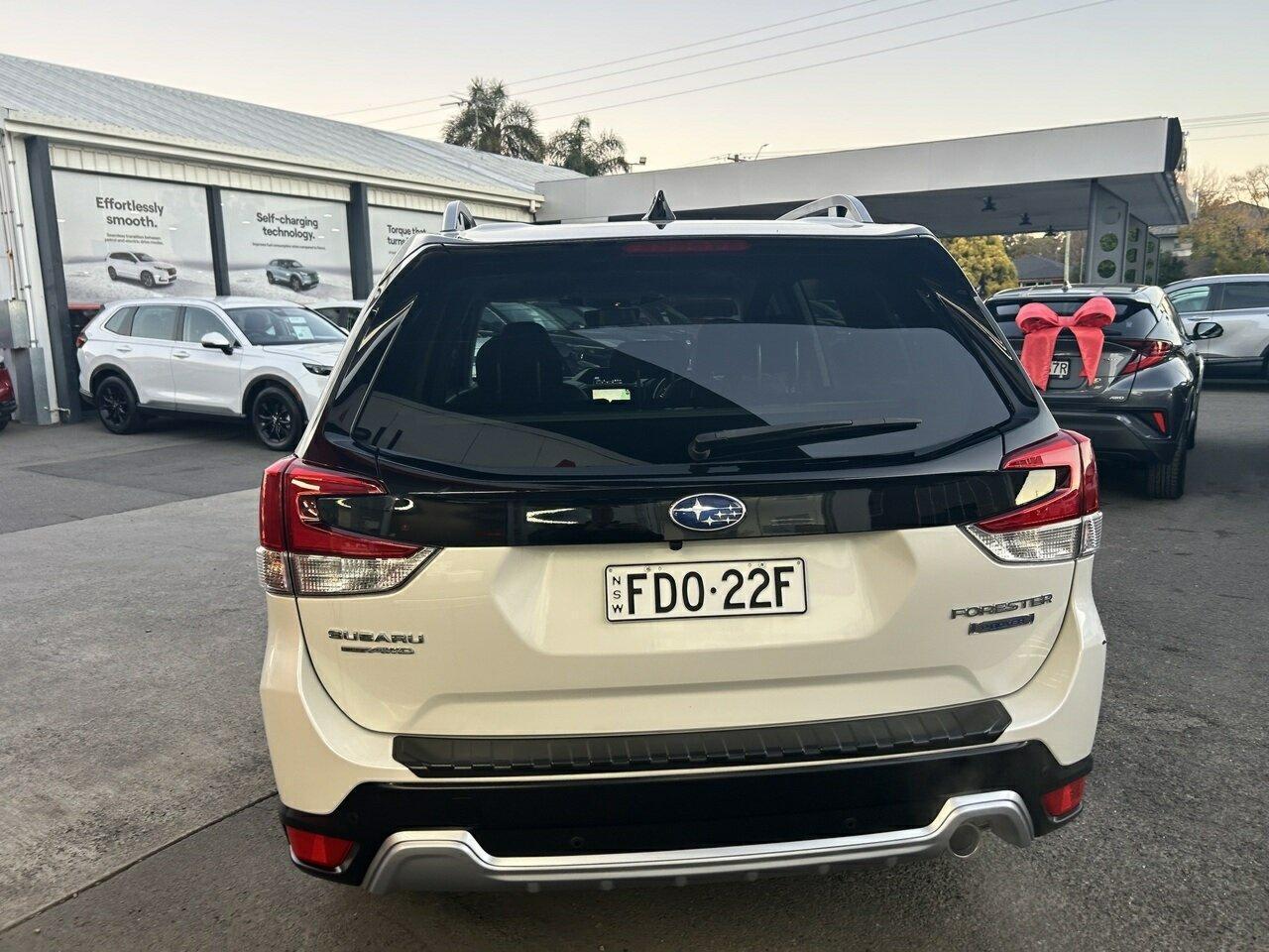 2023 Subaru Forester Hybrid S in White
