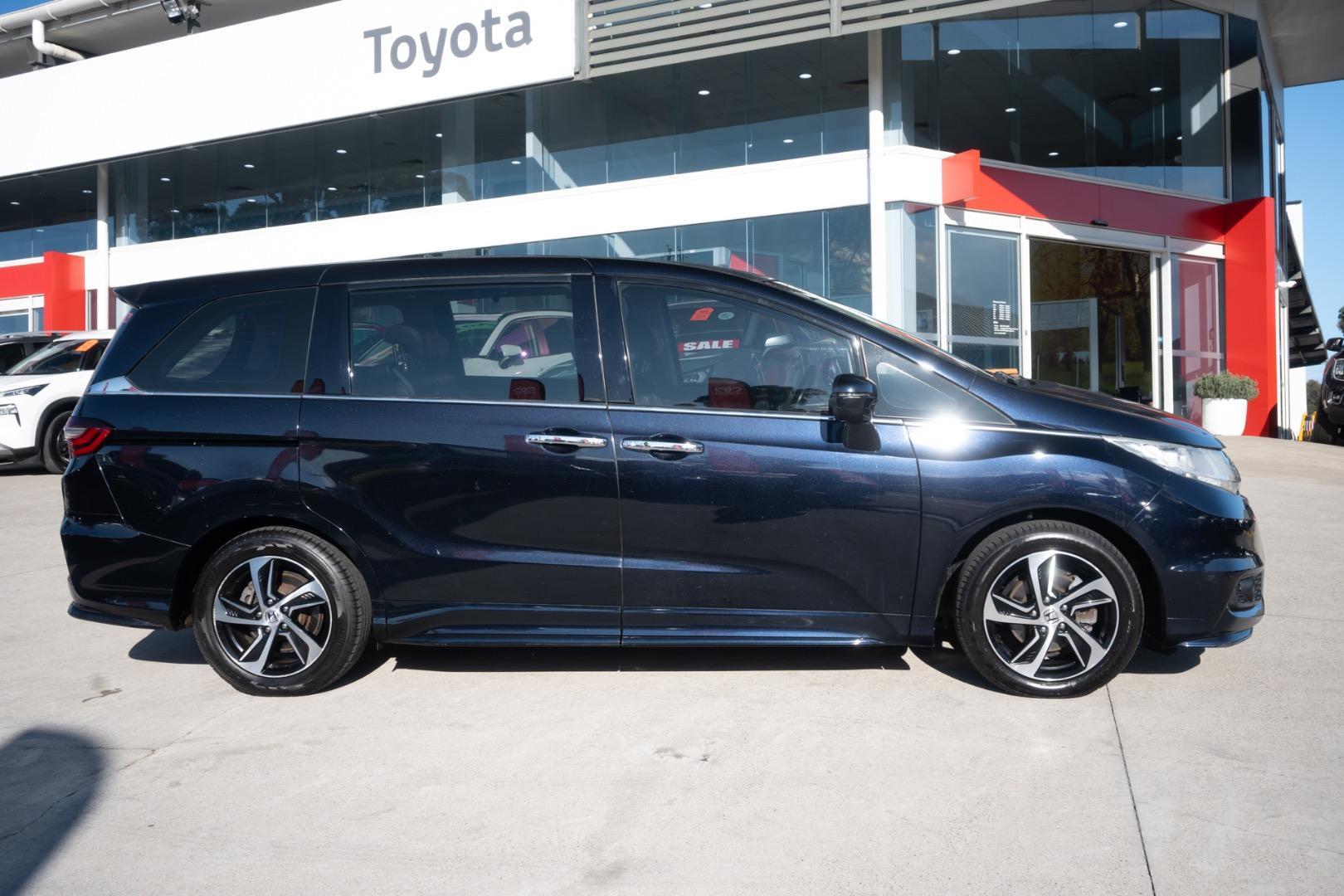 2014 Honda Odyssey VTi-L in Other