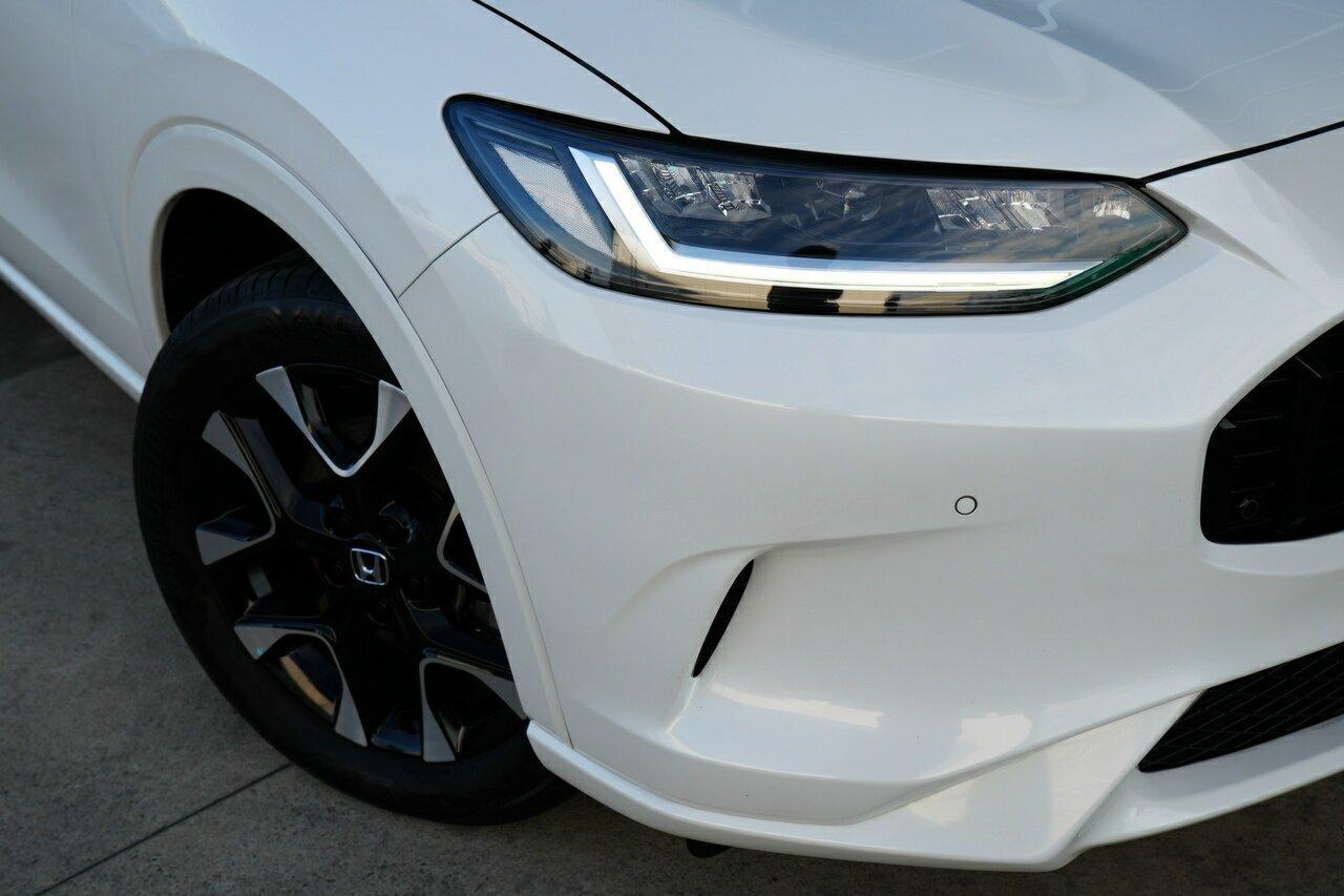 2024 Honda ZR-V VTi LX in Platinium White