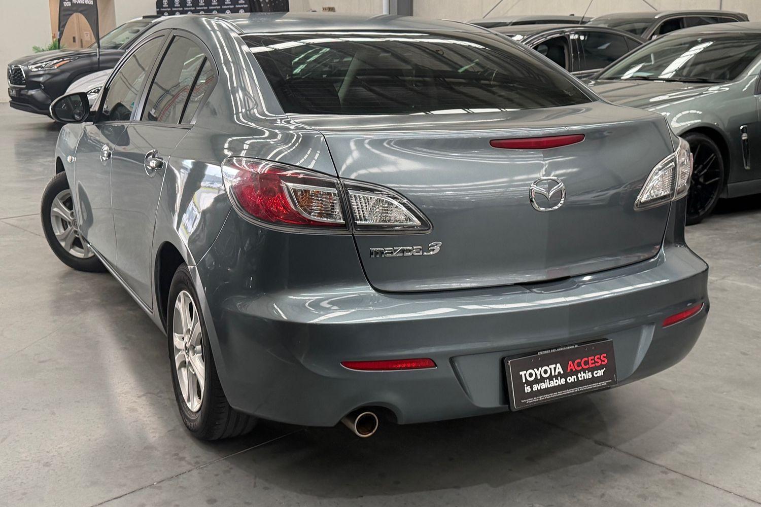 2011 Mazda 3 Neo in Other