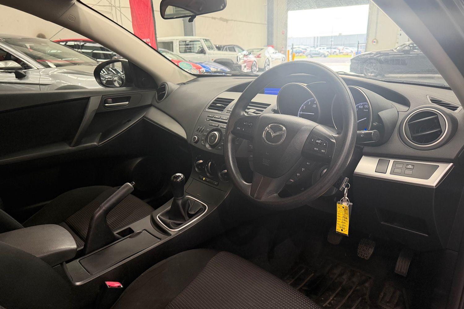 2011 Mazda 3 Neo in Other