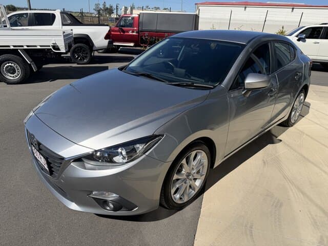 2015 Mazda 3 SP25 in Silver