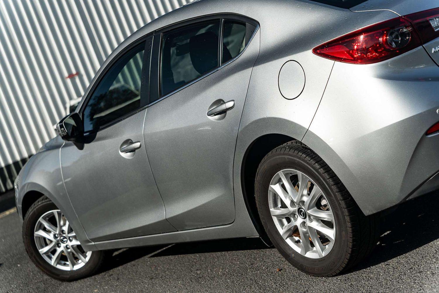 2016 Mazda 3 Maxx in Silver