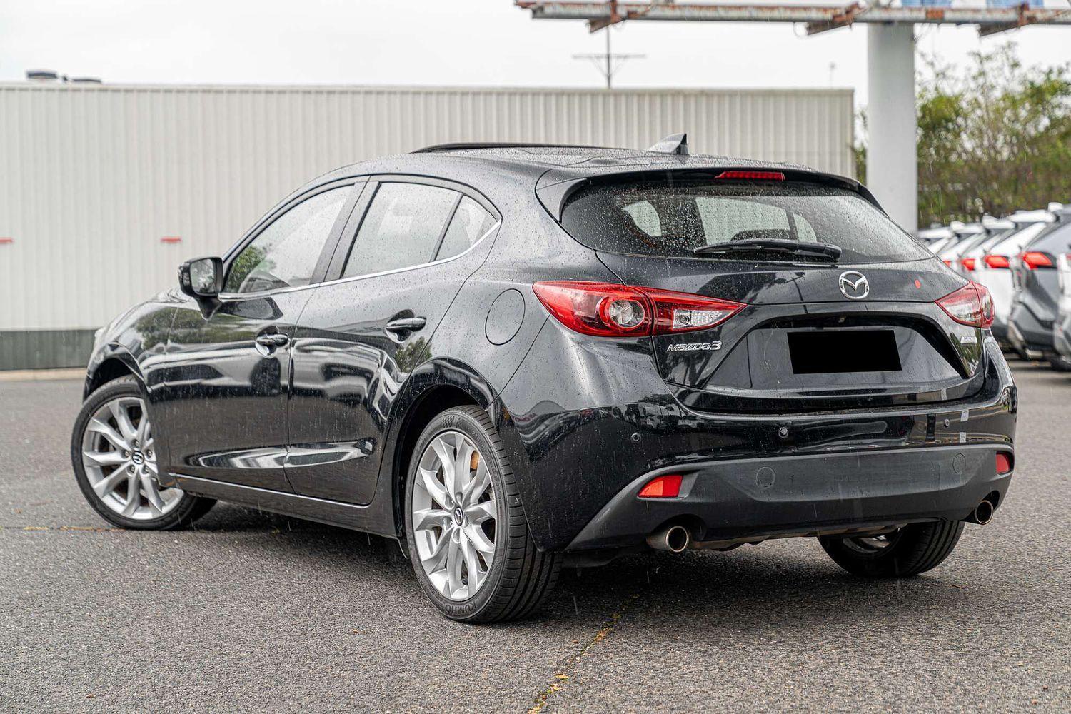 2015 Mazda 3 SP25 GT in Black