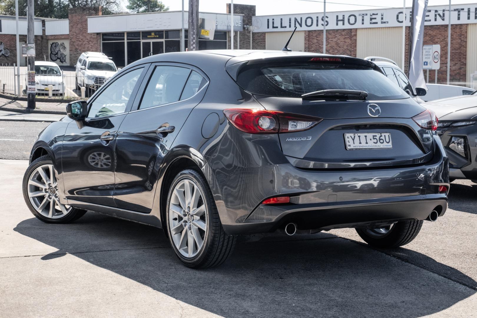2016 Mazda 3 SP25 in Grey