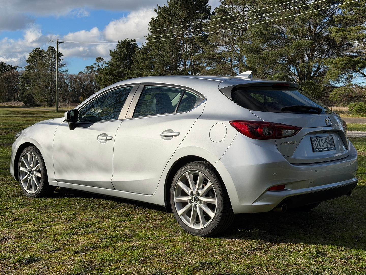 2018 Mazda 3 SP25 GT in Sonic Silver