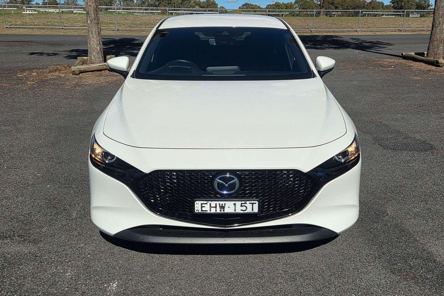 2020 Mazda 3 G20 Evolve in Snowflake White