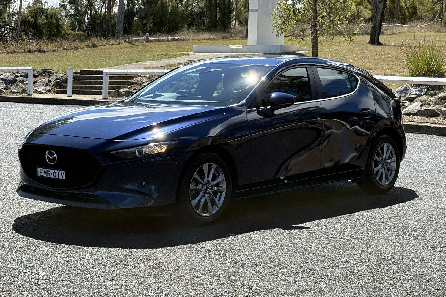 2020 Mazda 3 G20 Pure in Blue